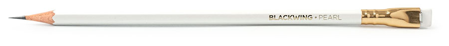 Palomino blackwing Pearl. Mina Media.